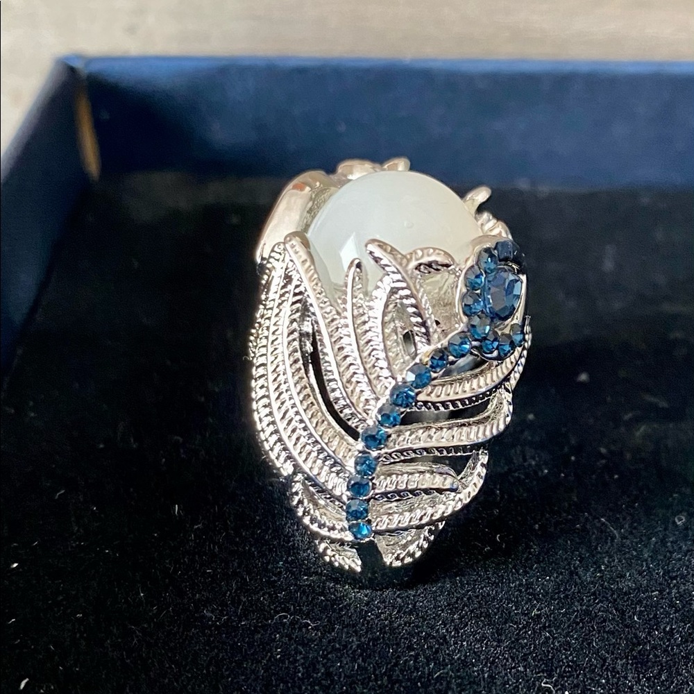 Moon stone ring - Picture 2 of 4